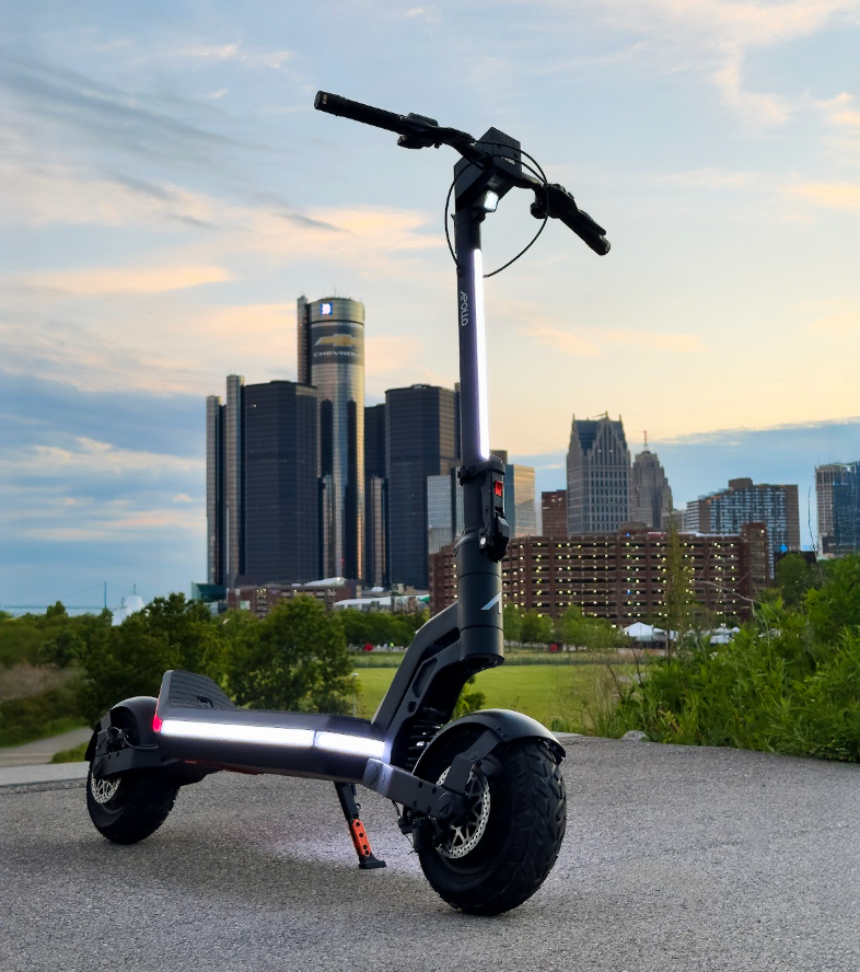 Apollo Phantom Scooter with a city background