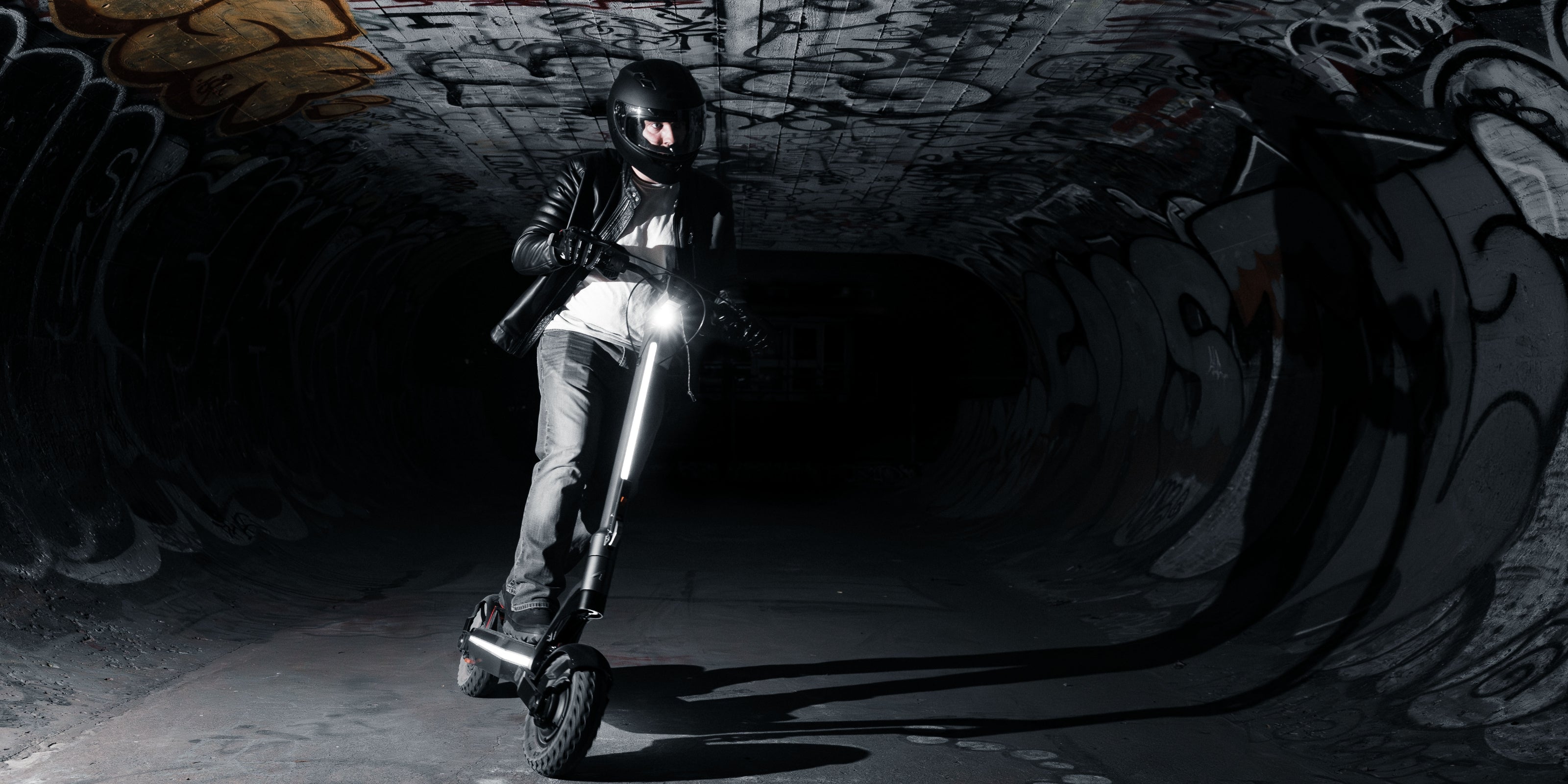 Go the Distance: Advantages of Long Range Electric Scooters