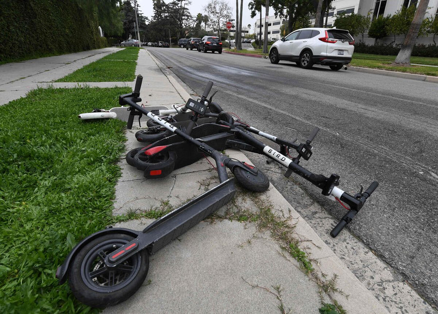 The Challenges and Solutions for E-Scooter Parking in Cities