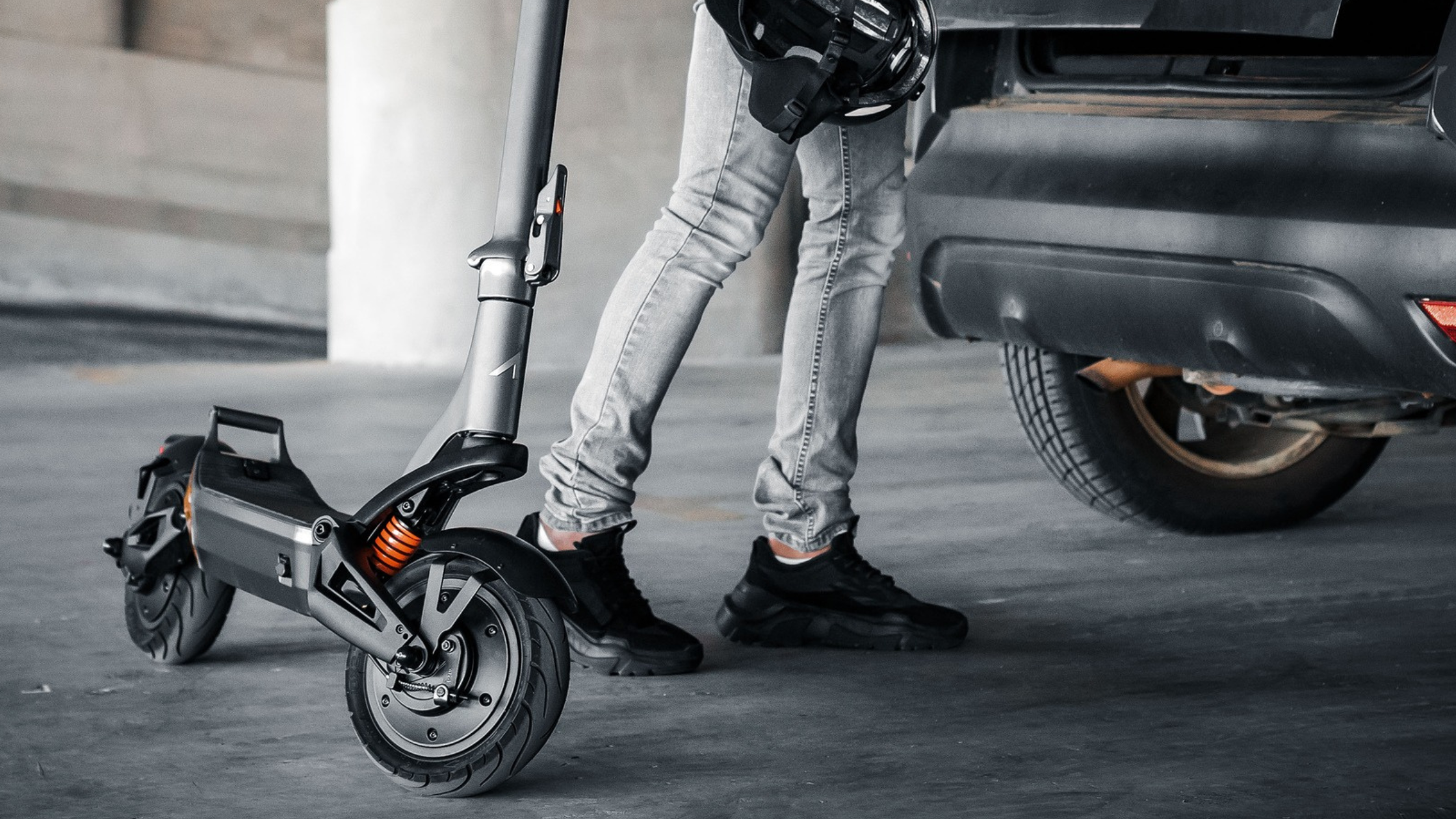 Apollo Pro 2023 electric scooter